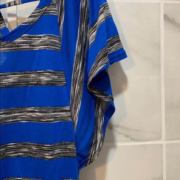 Eye Candy blouse - Picture 4 of 6